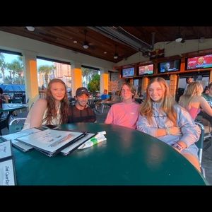 Meet your Posher, Wyatt